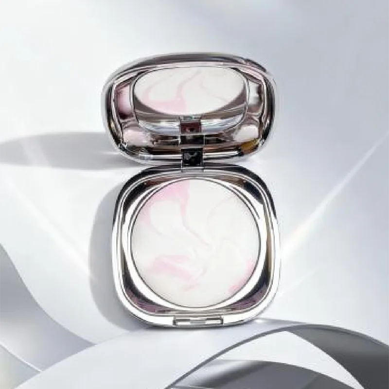ຝຸ່ນ Sheer Compact ບໍ່ມີນໍ້າໜັກ